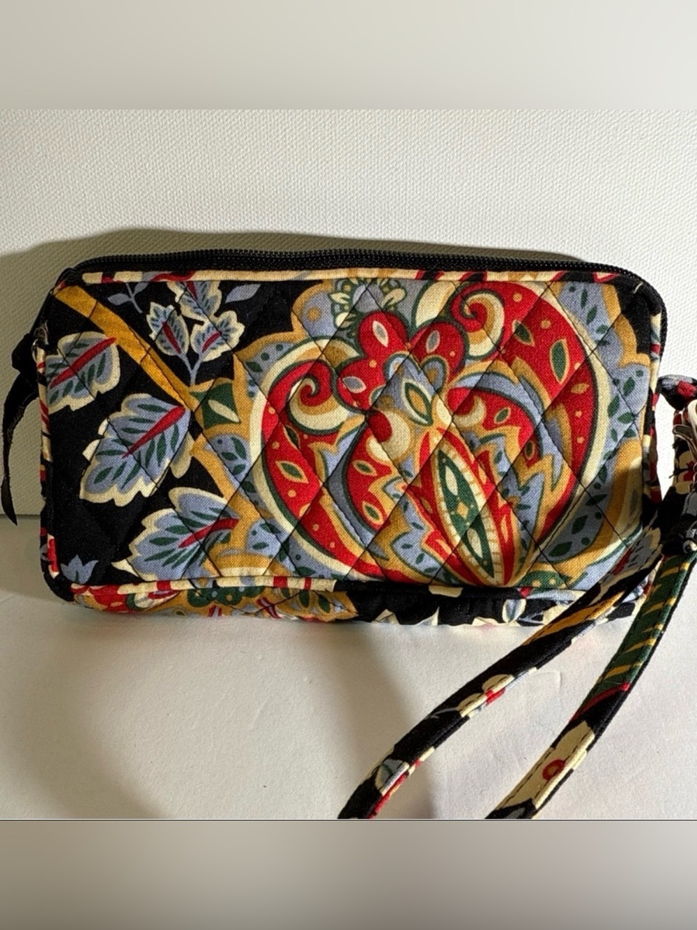 Vera Bradley Versailles Wallet or Cosmetic Bag. Pre-owned